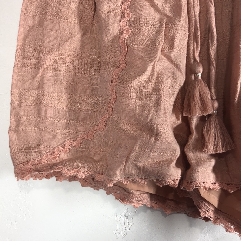 American Eagle pale pink shorts size xs - Picture 3 of 7